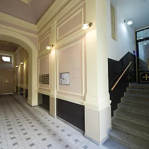 Hotel City