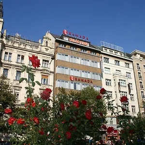 Hotel Ramada Centre